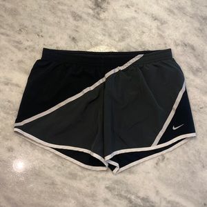 NIKE Womens Dri-Fit Athletic Shorts
Size Small Black/Grey/White